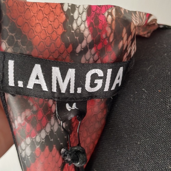 I. AM. GIA size M snake print tank NEW - Picture 6 of 8